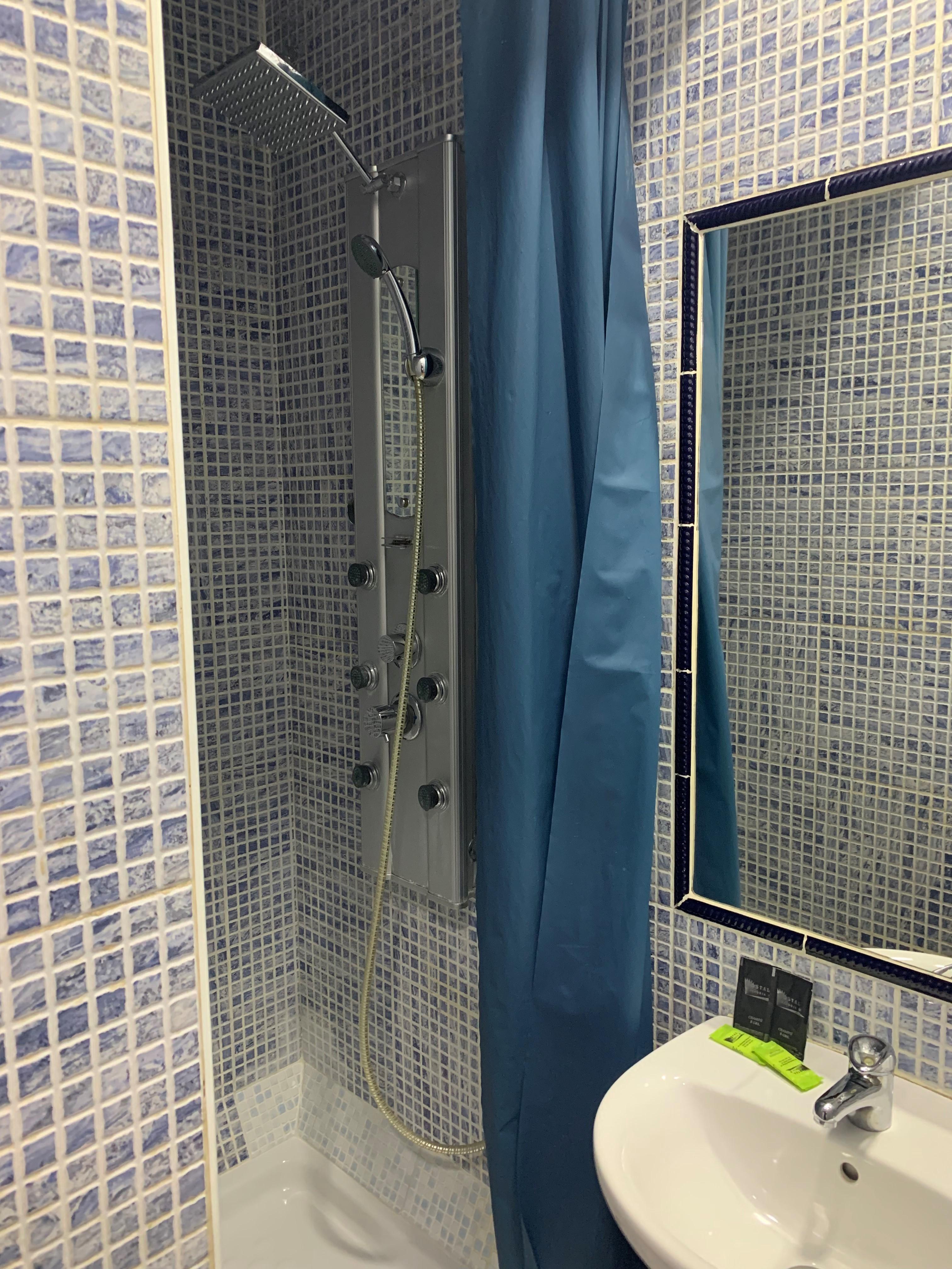 Hostal Alcobia Seville Ngoại thất bức ảnh
