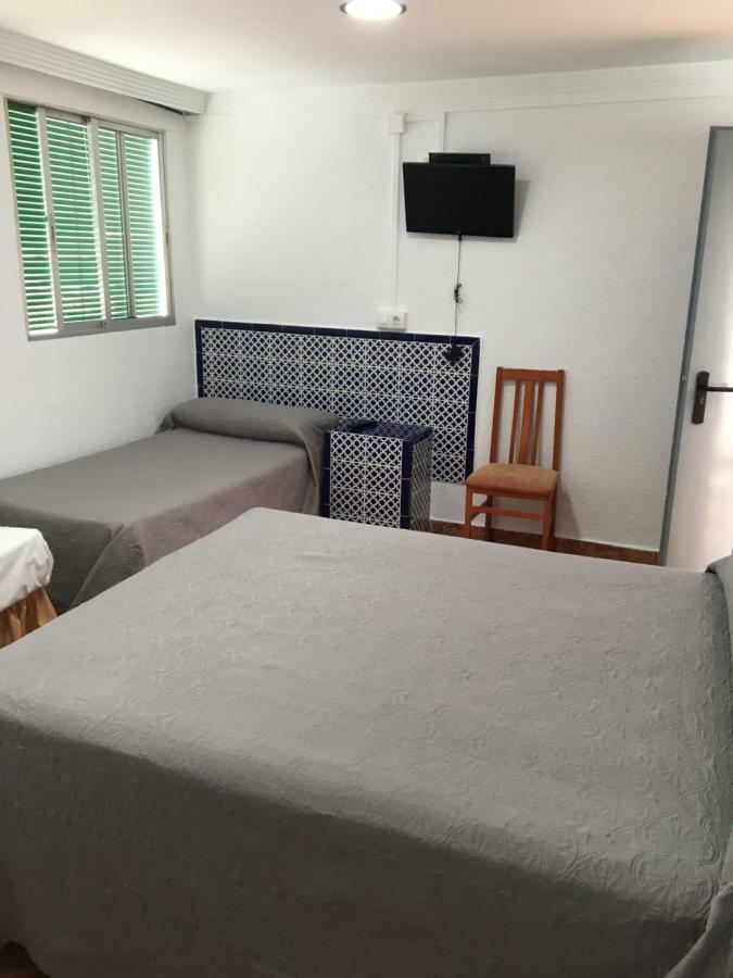Hostal Alcobia Seville Ngoại thất bức ảnh